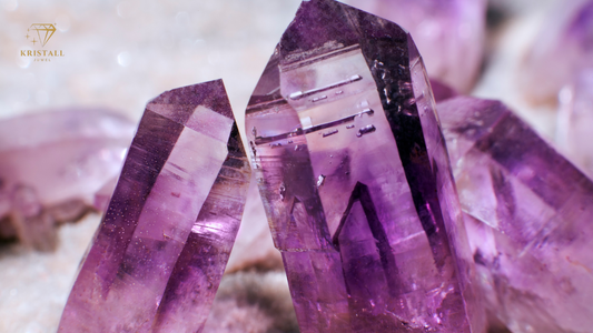 Die Magie der Kristalle: Bedeutung und Anwendung von Amethysten