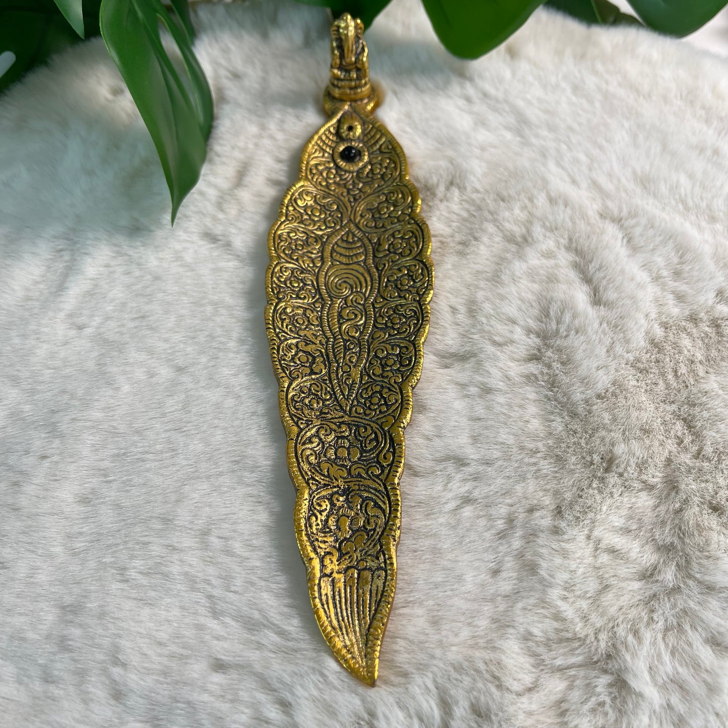 Räucherstäbchenhalter
Ganesha Blatt - gold