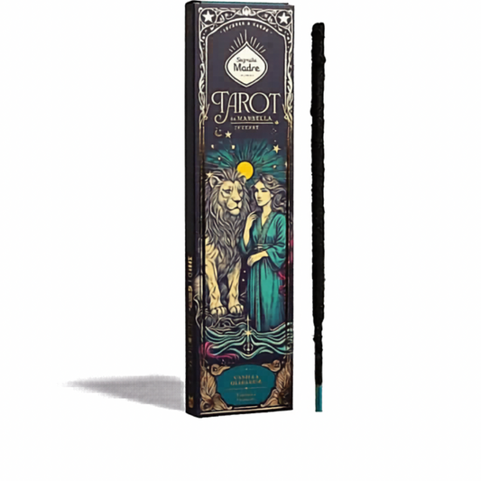 Sagrada Madre Natural                                                                                                            Räucherwerk Tarot de Marsella Vanille
Frankincense
