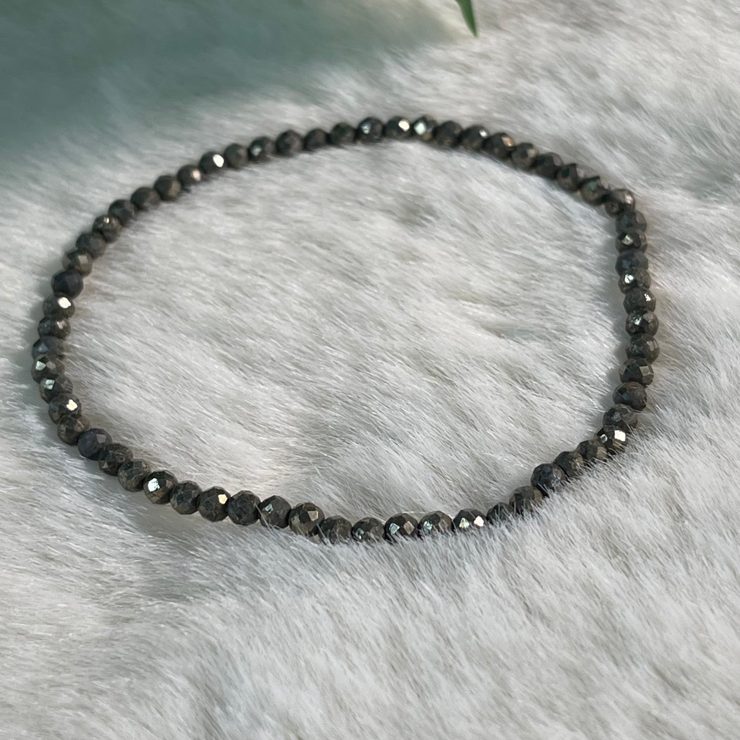 Facettiertes Pyrit Armband